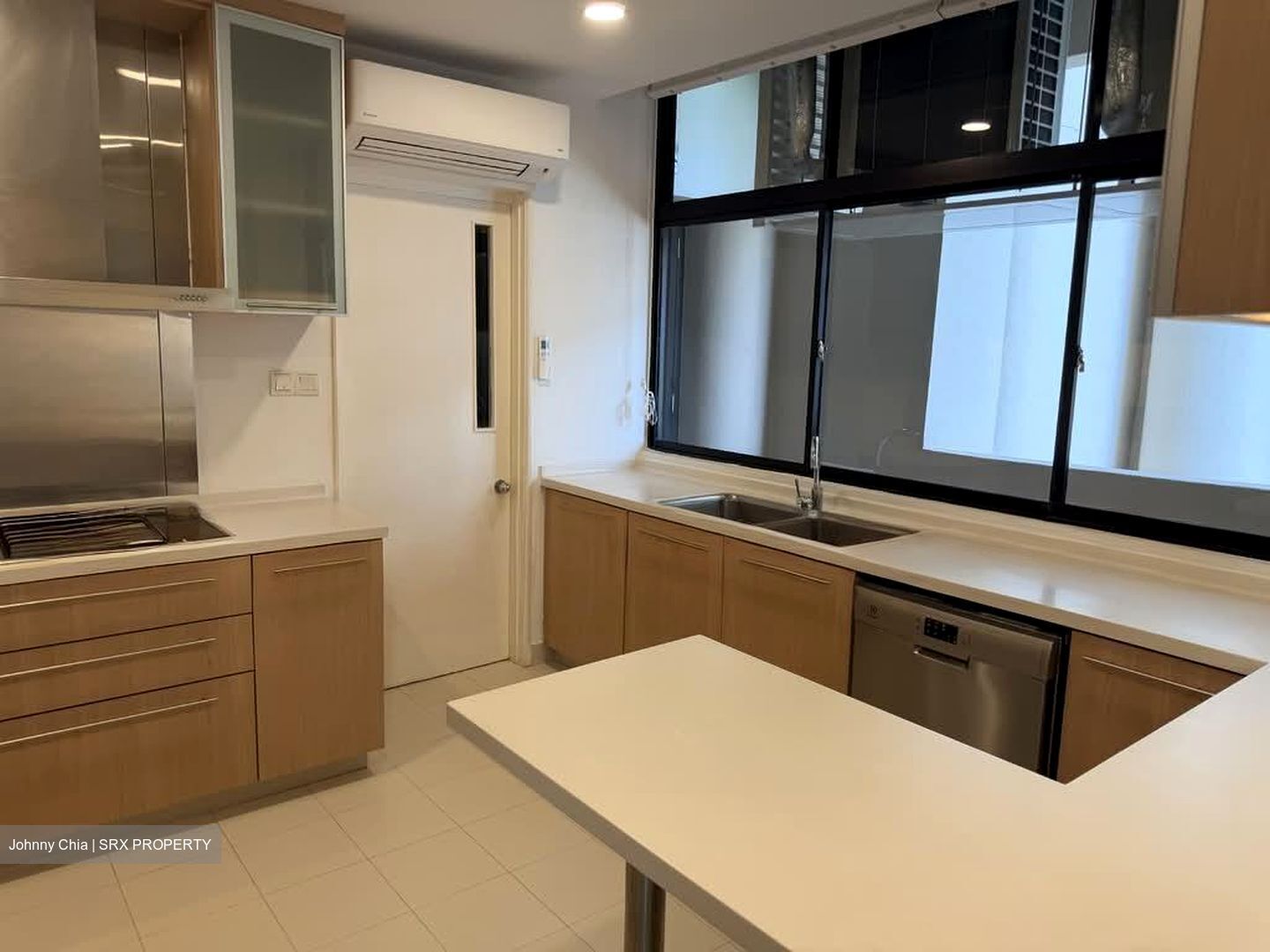 The Colonnade (D10), Condominium #535703221